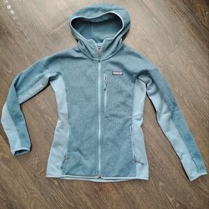 Patagonia Women's Blue Hooded Jacket
